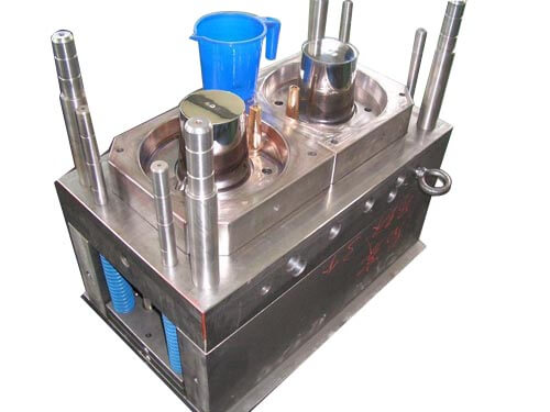 注塑模具（jù）工作零件表麵強（qiáng）化技術應用研究